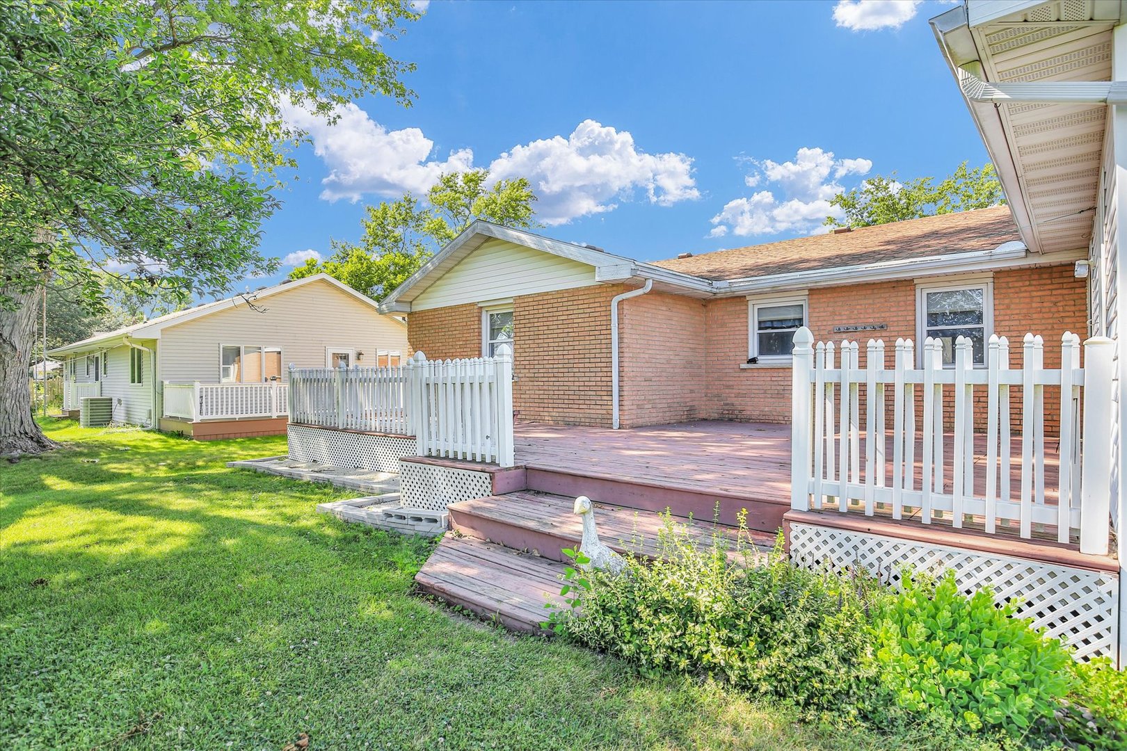 360 W Second South Street, Chebanse, IL 60922