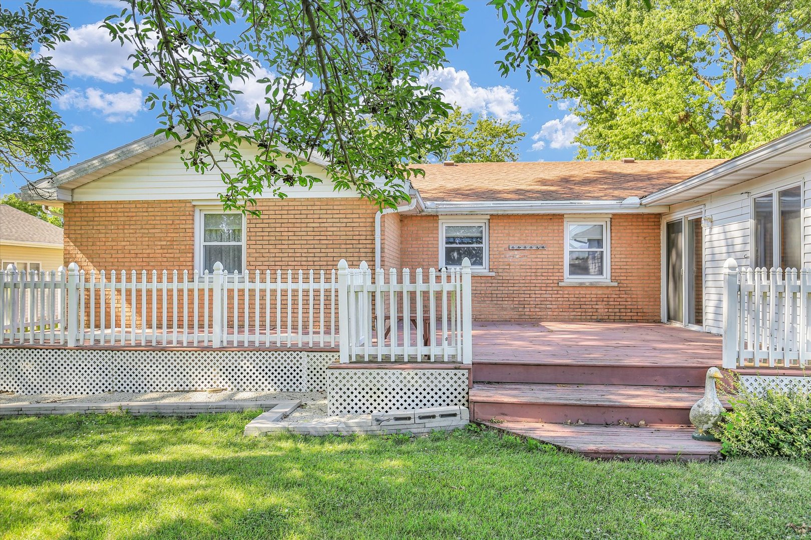 360 W Second South Street, Chebanse, IL 60922