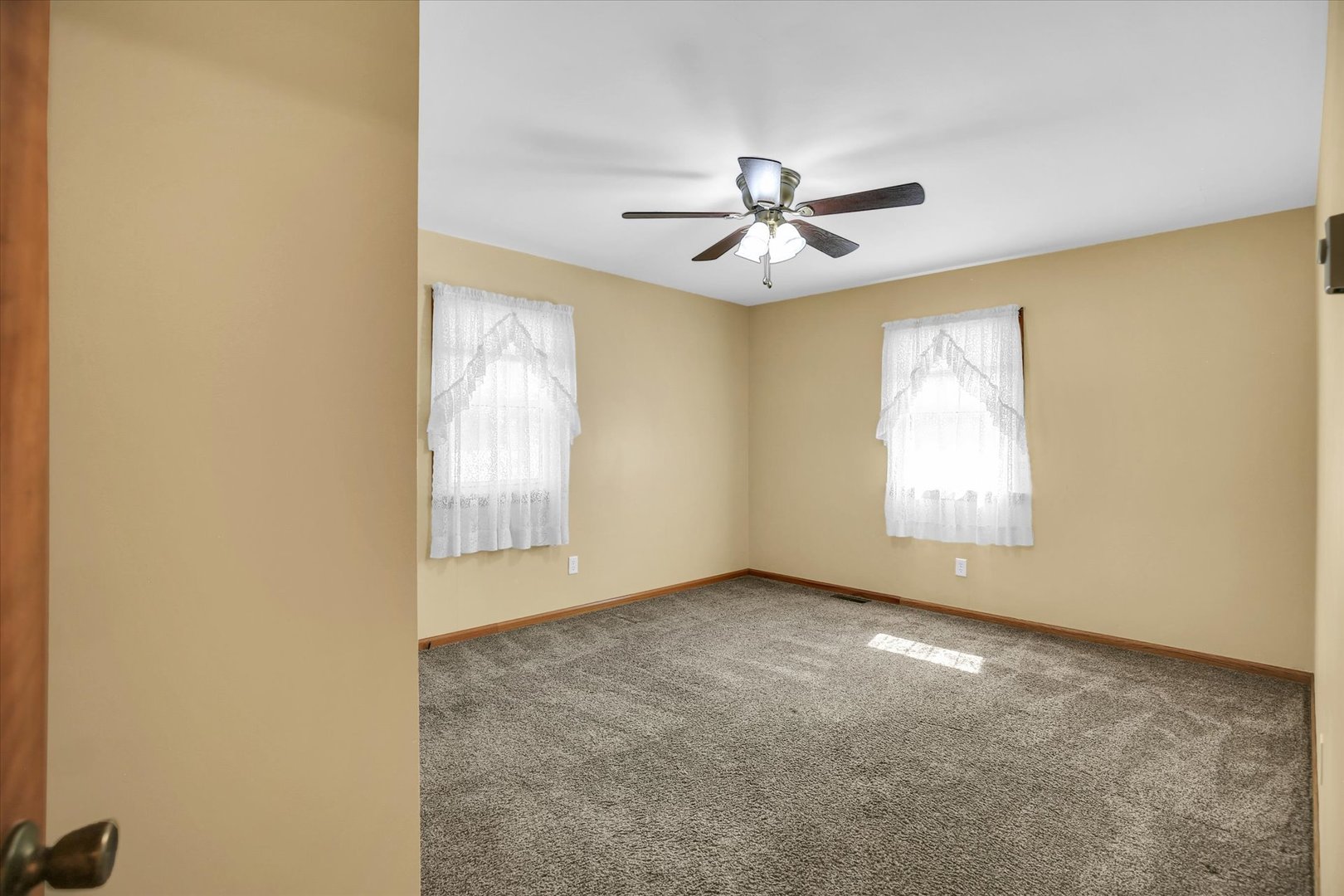 360 W Second South Street, Chebanse, IL 60922