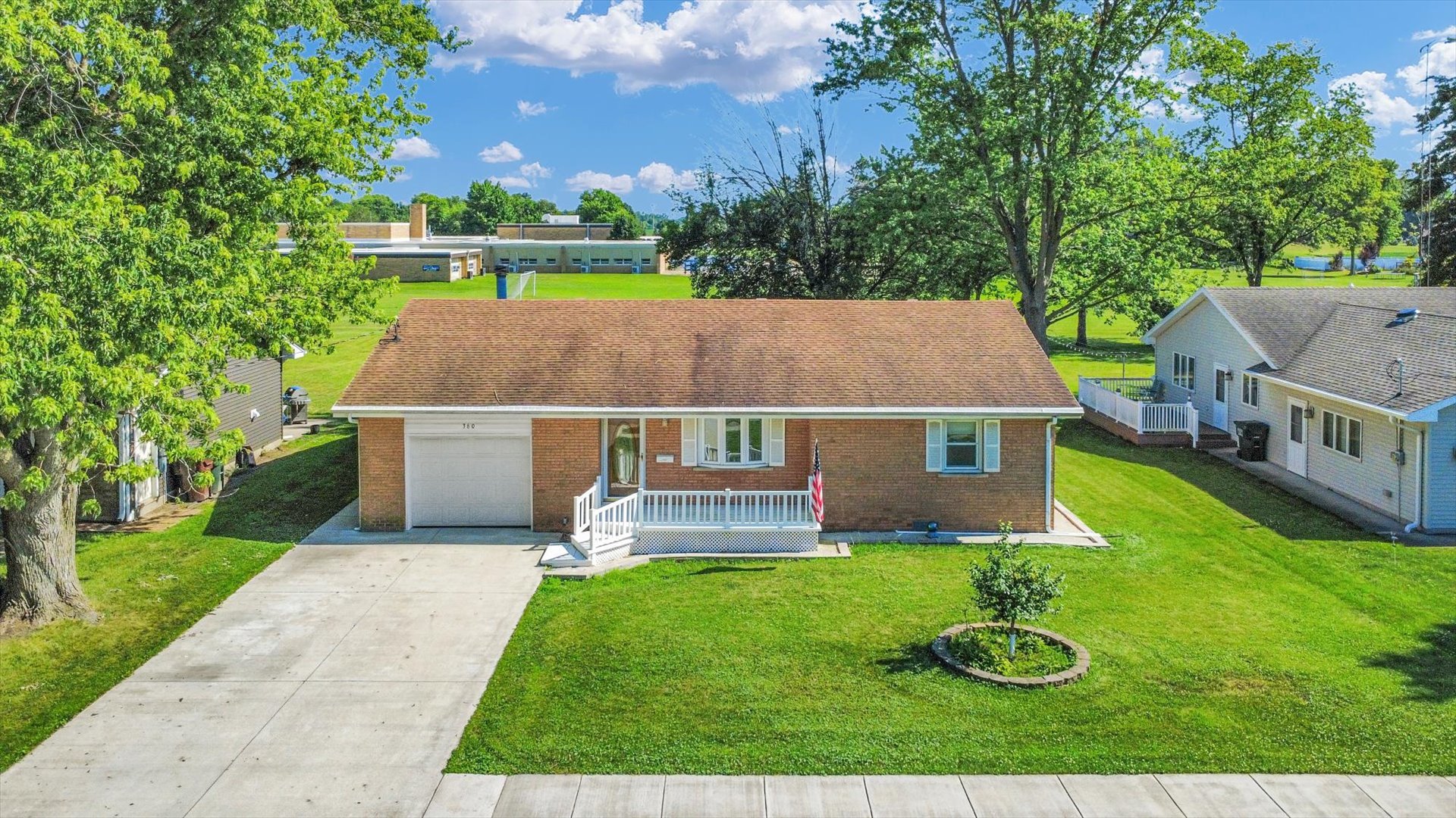 360 W Second South Street, Chebanse, IL 60922