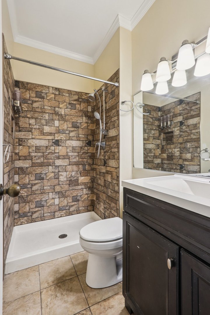 106 FRANK LLOYD WRIGHT Lane #0, Oak Park, IL 60302