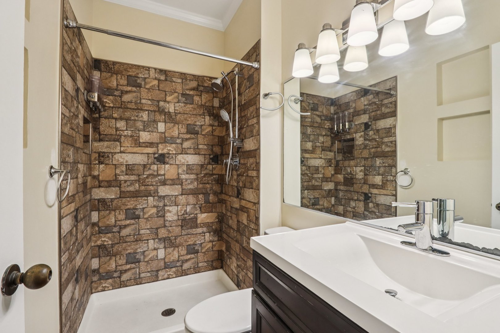 106 FRANK LLOYD WRIGHT Lane #0, Oak Park, IL 60302