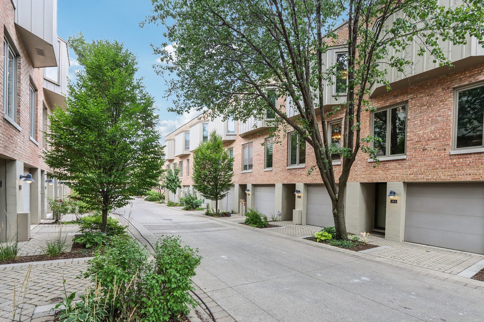 106 FRANK LLOYD WRIGHT Lane #0, Oak Park, IL 60302
