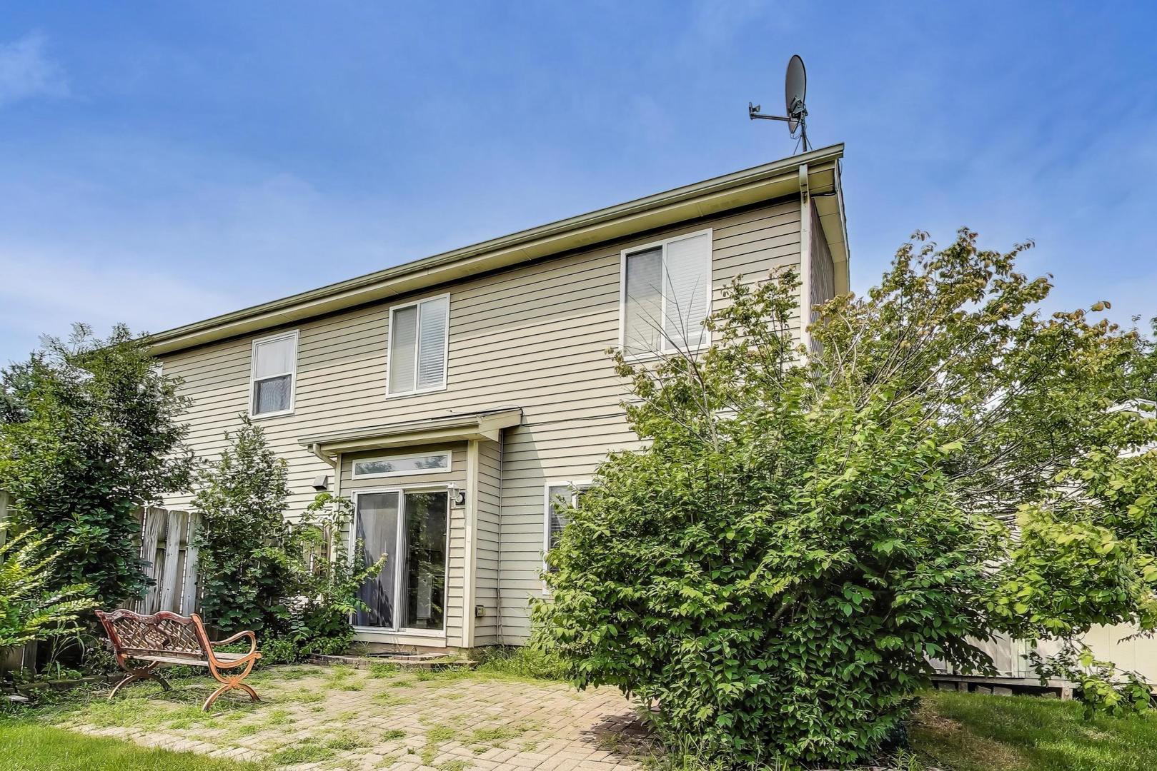 2710 Glenwood Court #2710, Naperville, IL 60564