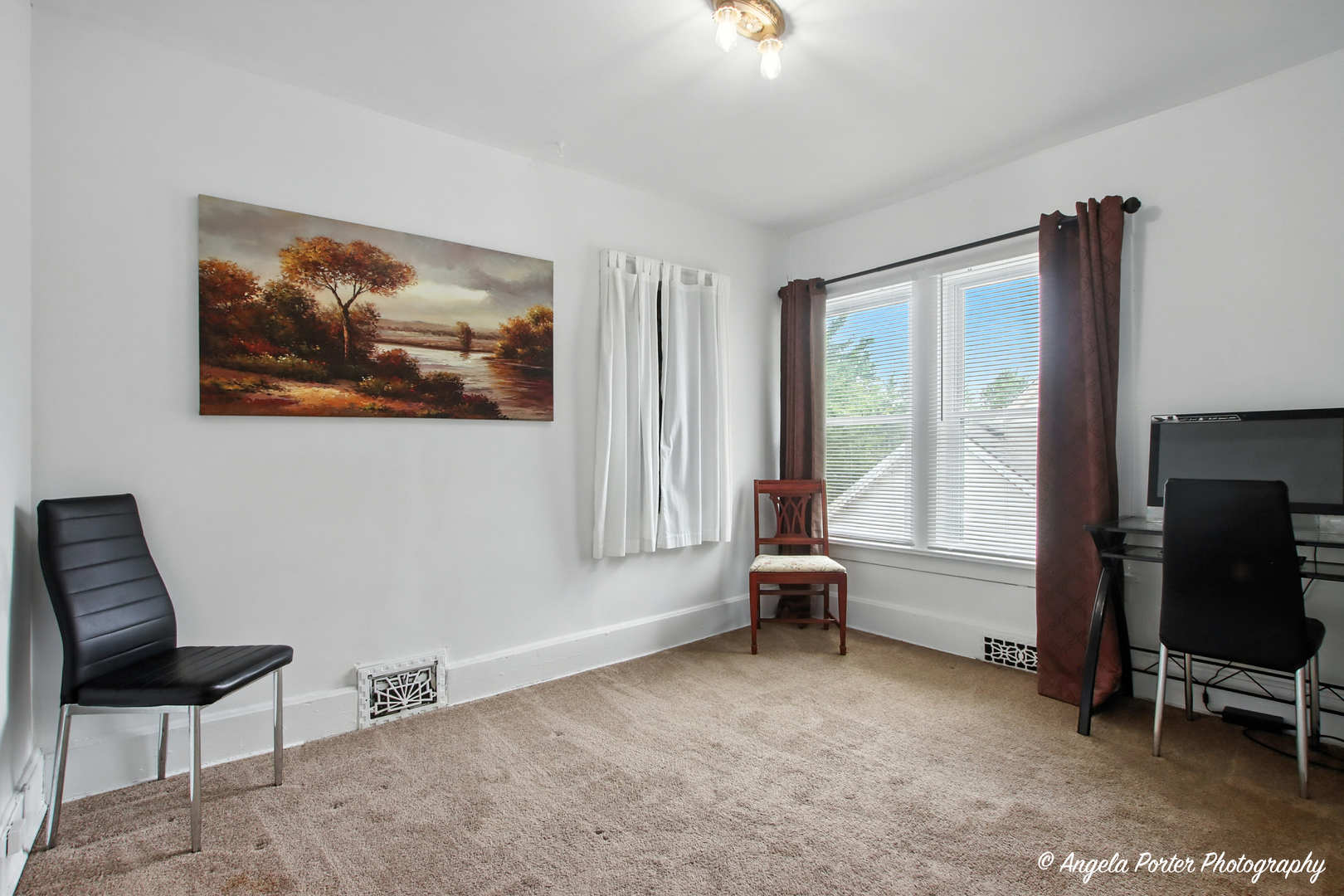 419 N Ash Street, Waukegan, IL 60085