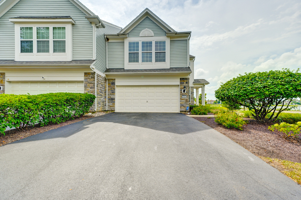 511 Valentine Way, Oswego, IL 60543
