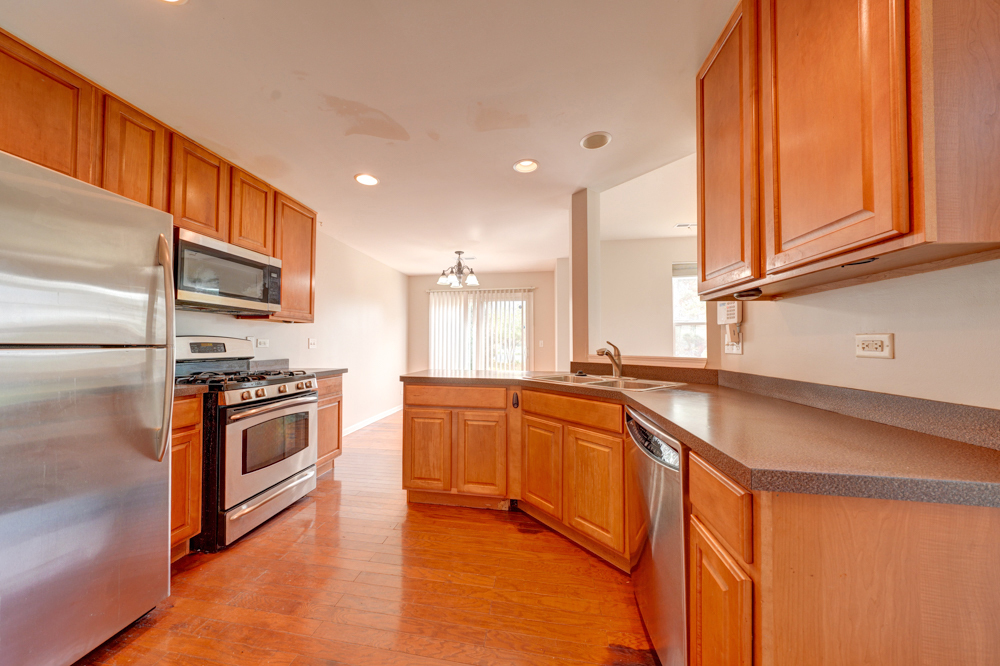 511 Valentine Way, Oswego, IL 60543