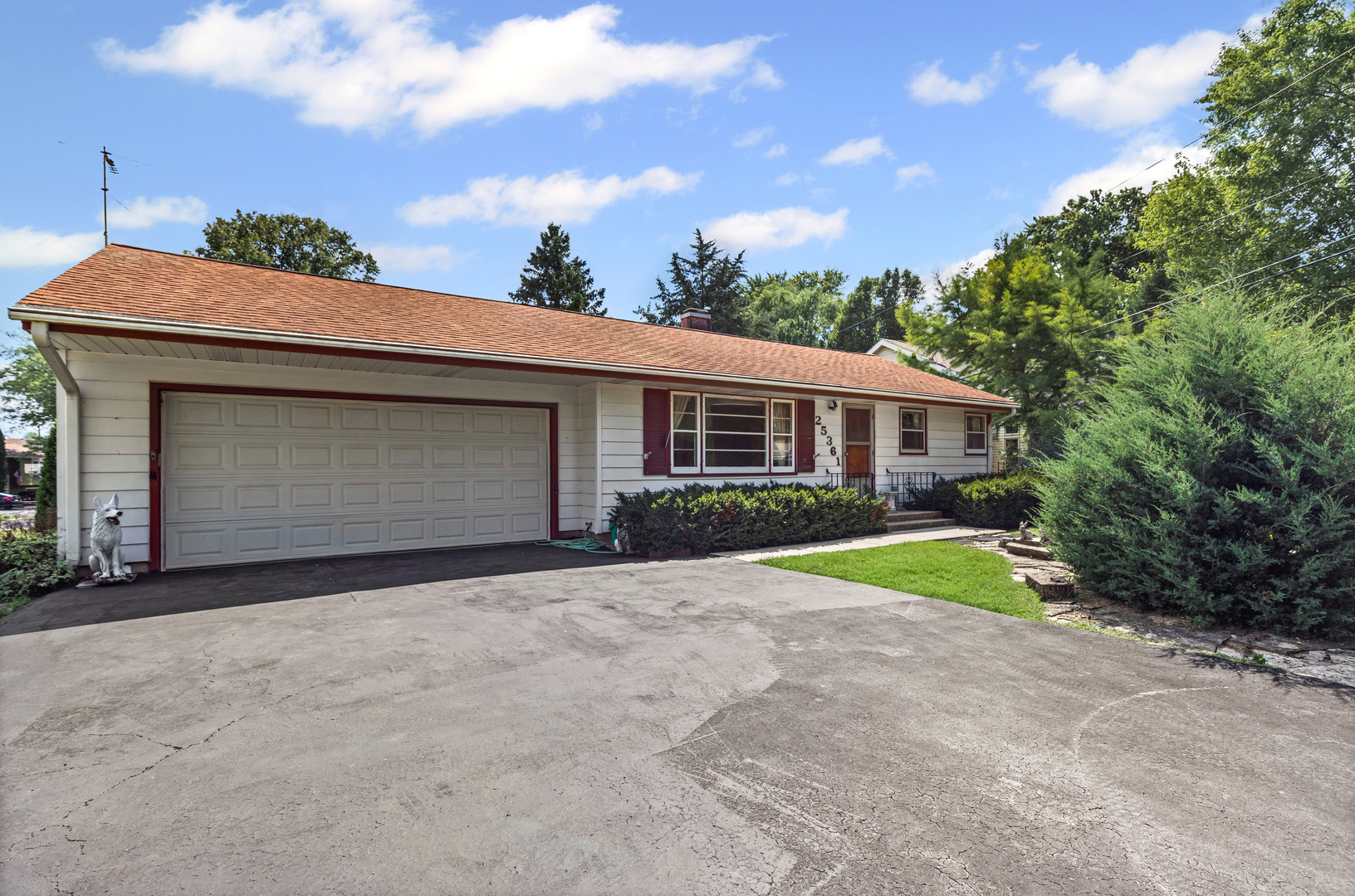 25361 W Lehmann Boulevard, Lake Villa, IL 60046