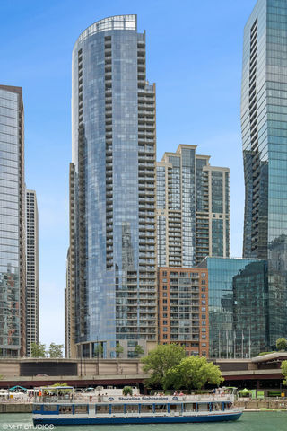 420 E WATERSIDE Drive #1410, Chicago, IL 60601
