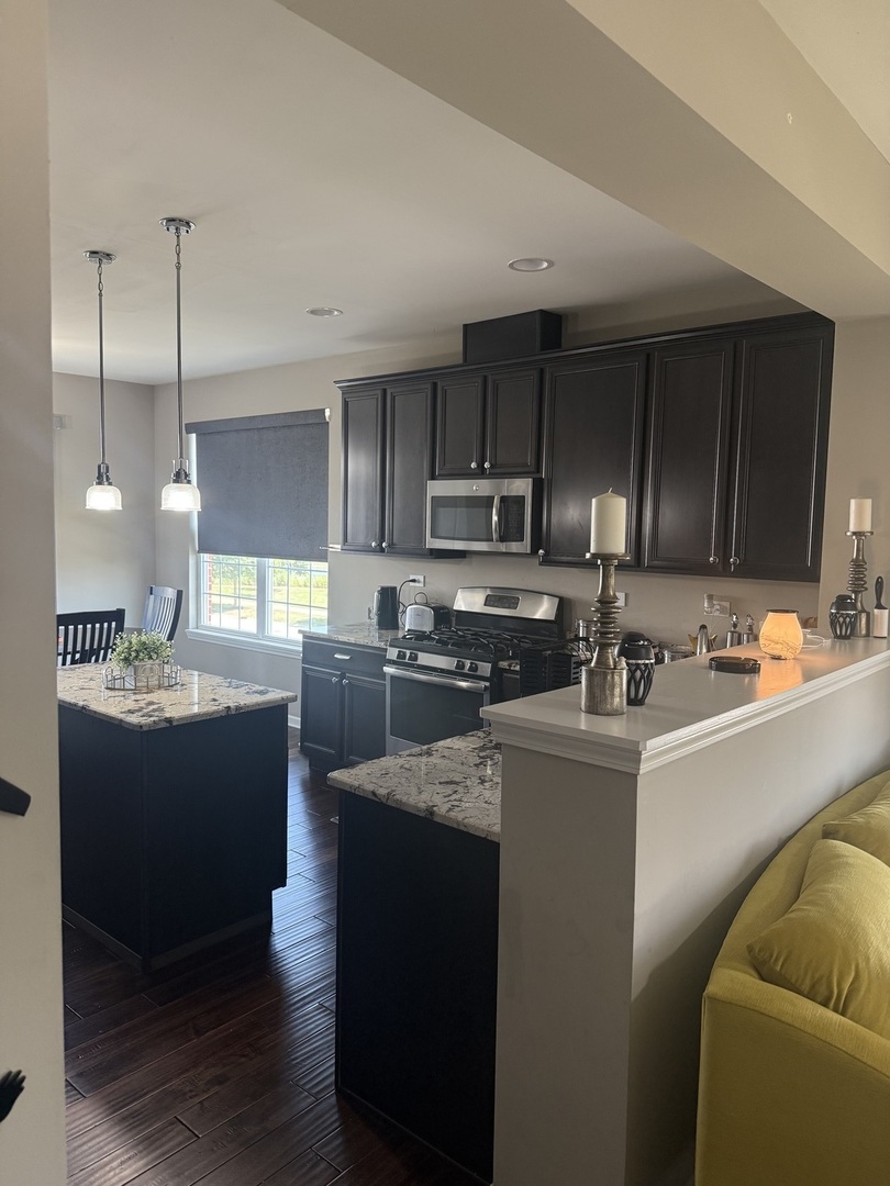 15385 Silver Bell Road, Orland Park, IL 60462