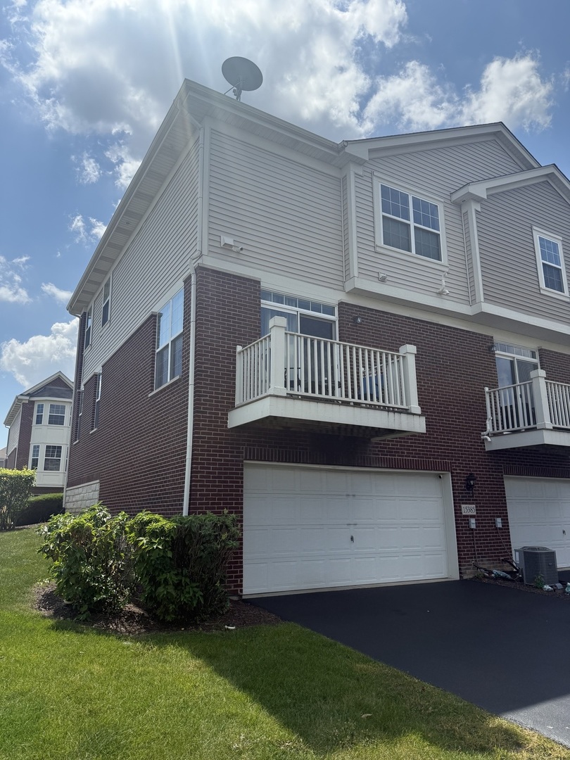 15385 Silver Bell Road, Orland Park, IL 60462