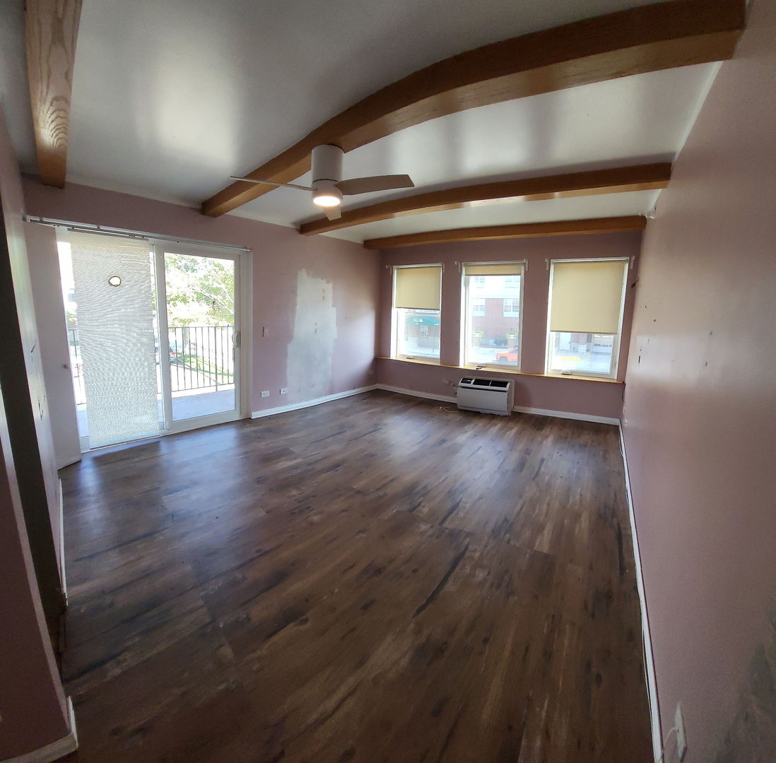 1041 Susan Collins Lane #203, Oak Park, IL 60302