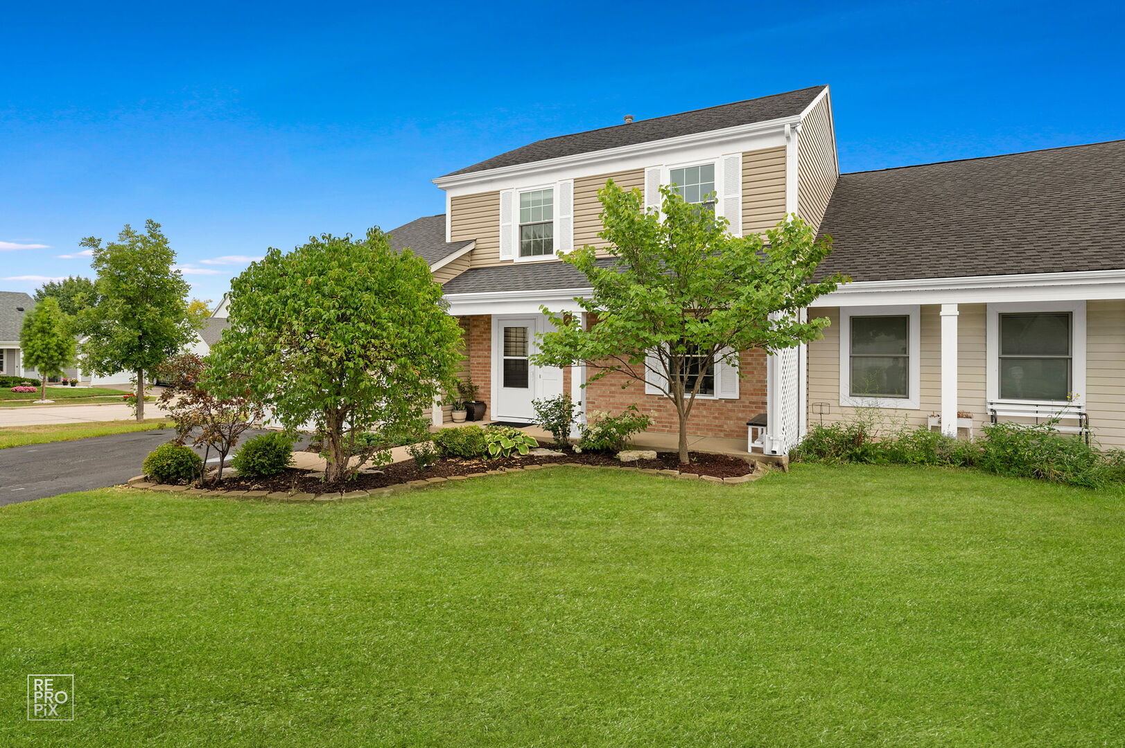 95 N Southport Road, Mundelein, IL 60060