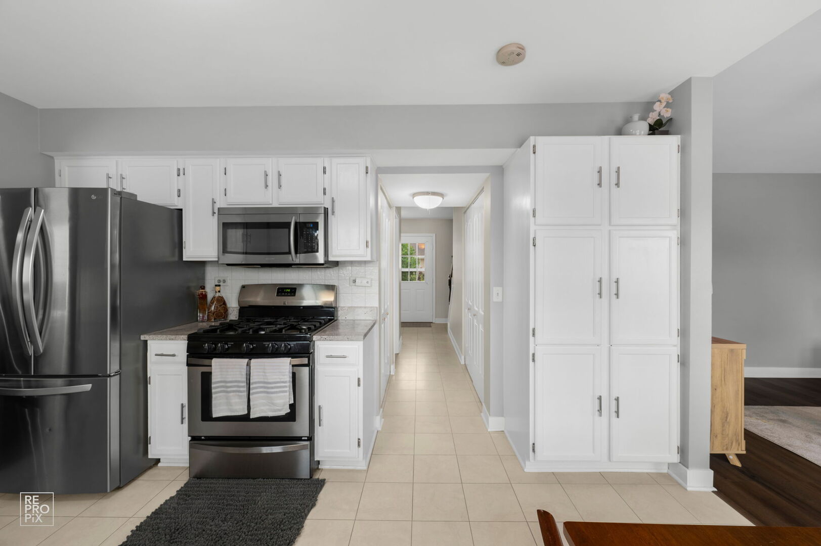 95 N Southport Road, Mundelein, IL 60060