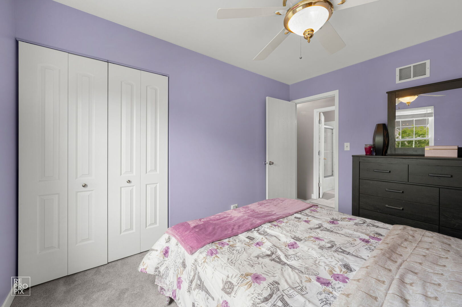 95 N Southport Road, Mundelein, IL 60060
