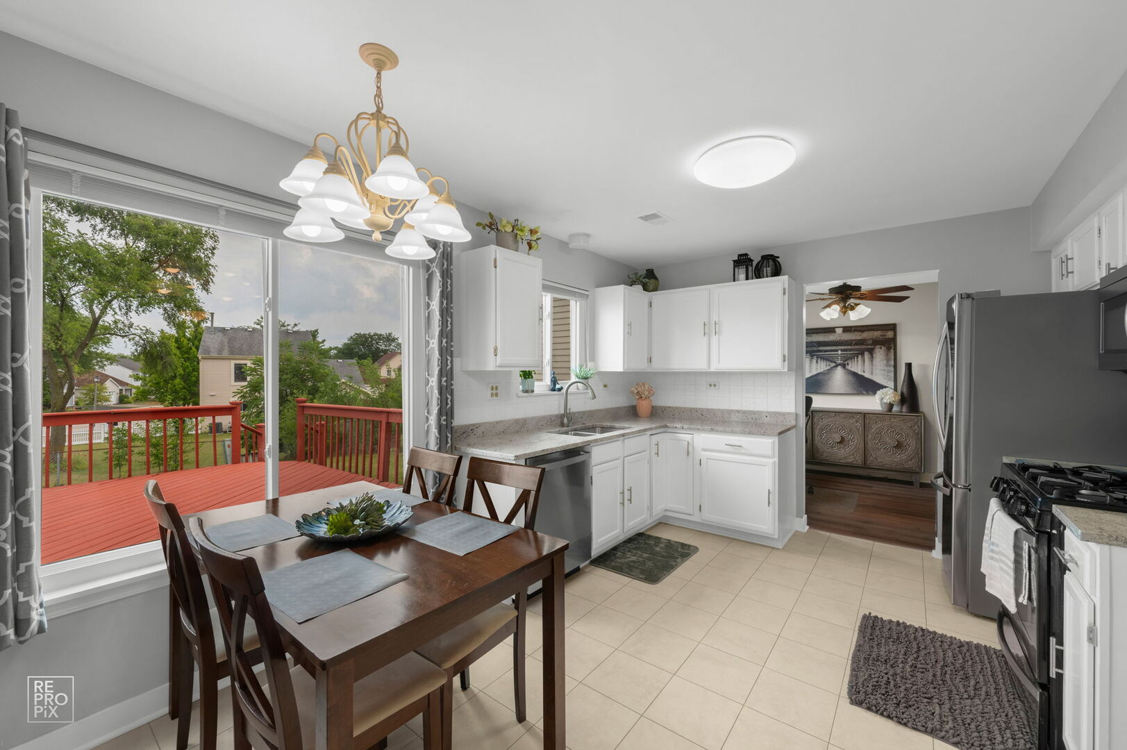 95 N Southport Road, Mundelein, IL 60060