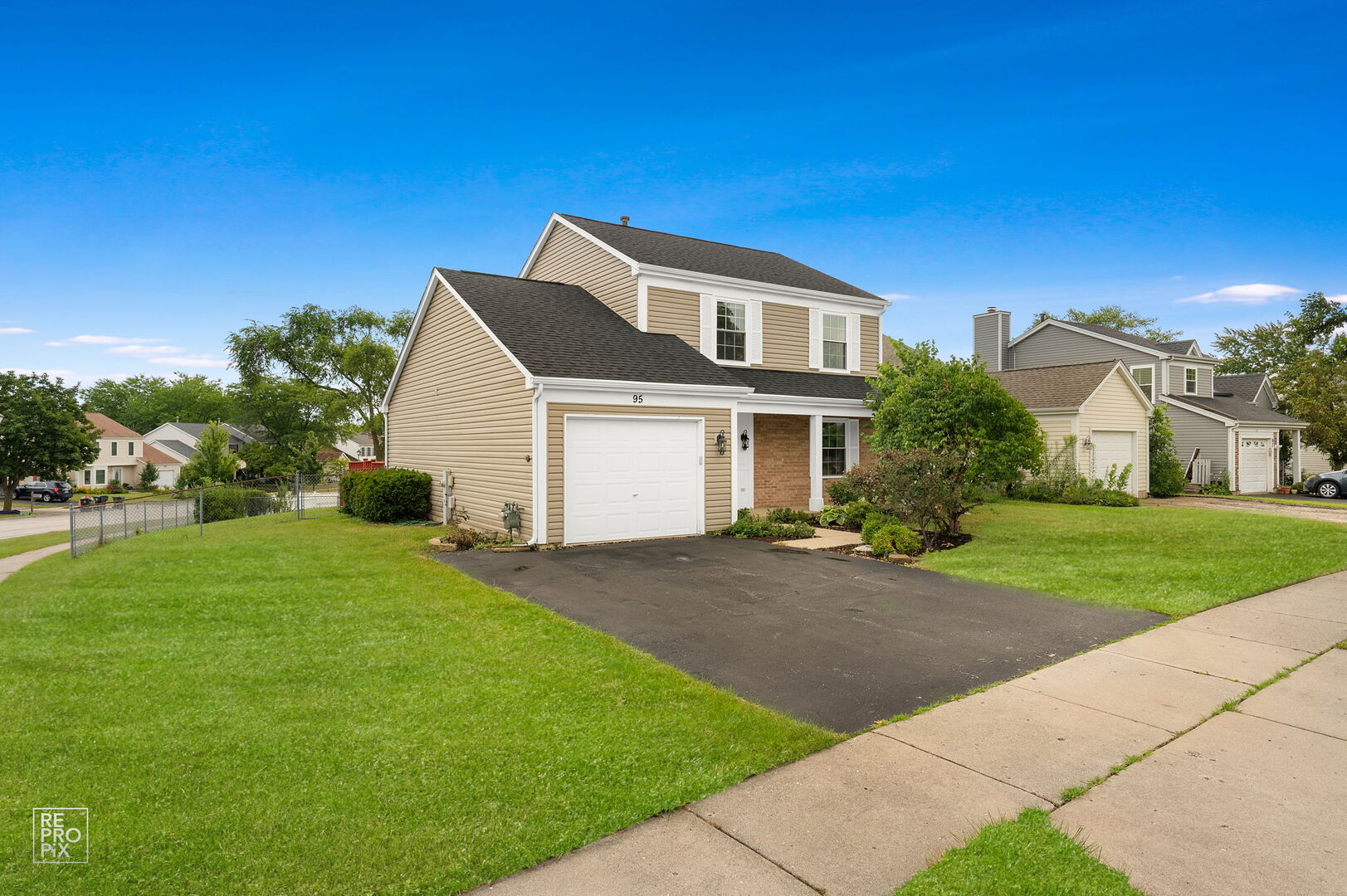 95 N Southport Road, Mundelein, IL 60060