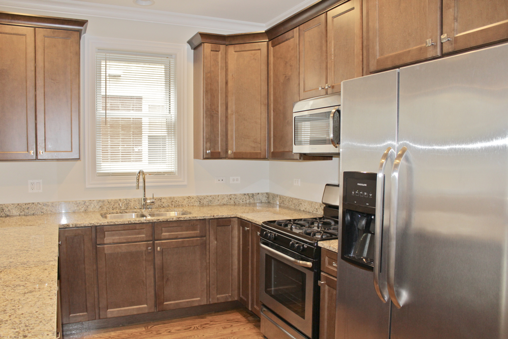 5512 W Higgins Avenue #1E, Chicago, IL 60630