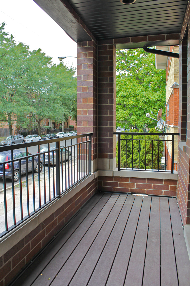 5512 W Higgins Avenue #1E, Chicago, IL 60630