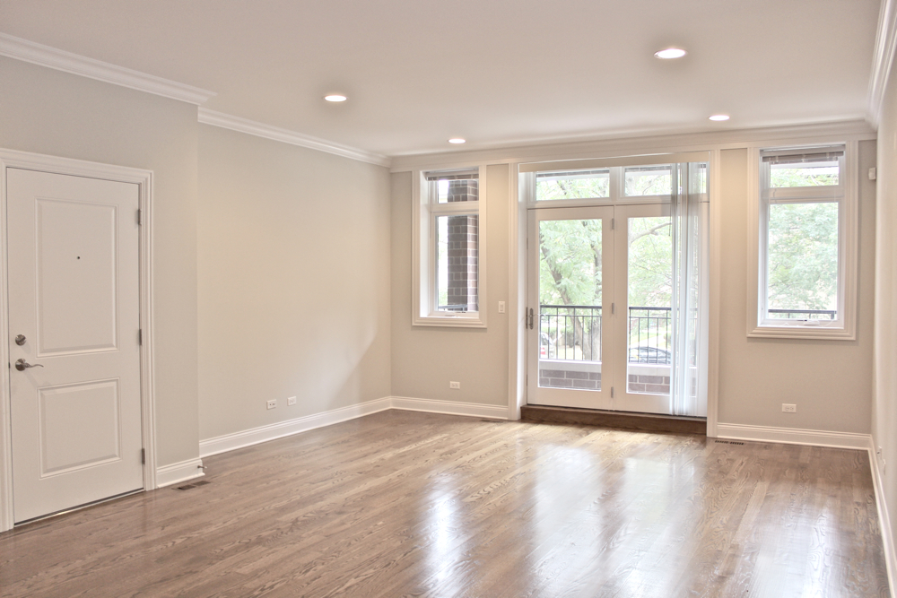 5512 W Higgins Avenue #1E, Chicago, IL 60630