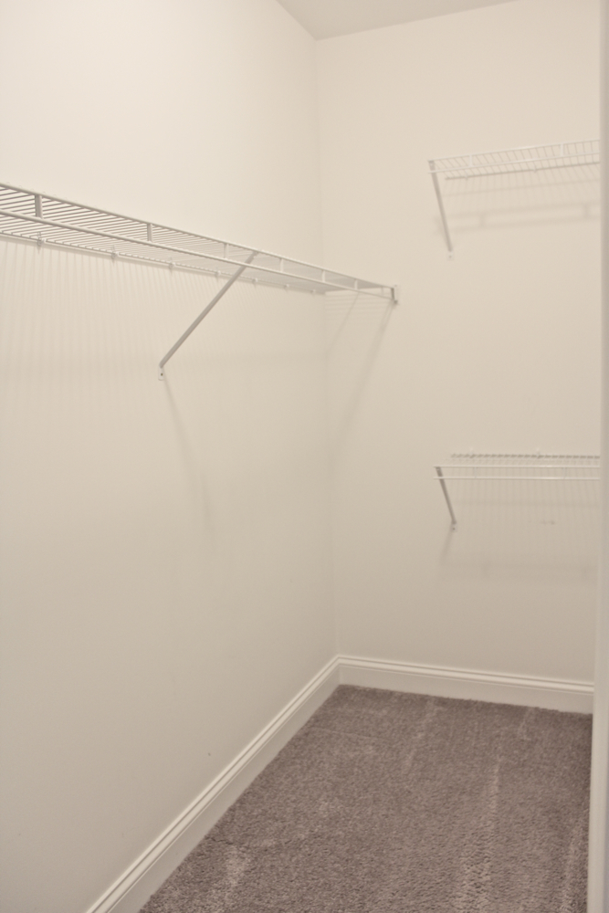 5512 W Higgins Avenue #1E, Chicago, IL 60630