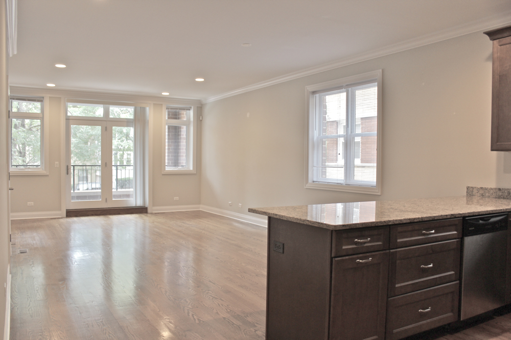 5512 W Higgins Avenue #1E, Chicago, IL 60630