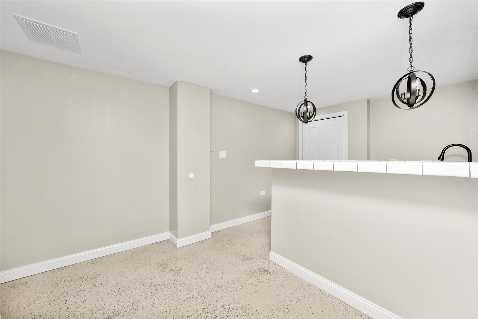 14450 Independence Drive, Plainfield, IL 60544