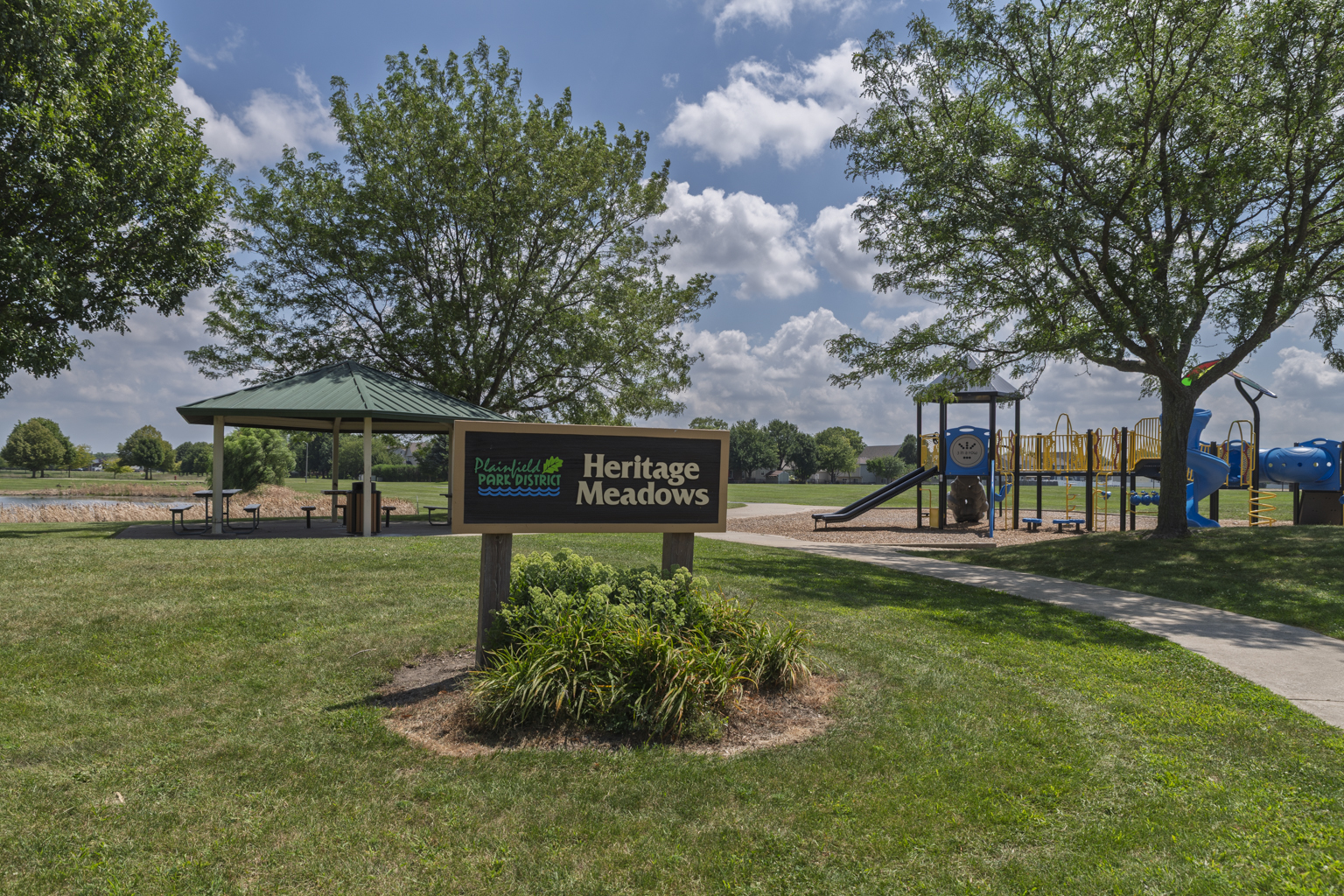12220 Pear Tree Way, Plainfield, IL 60585