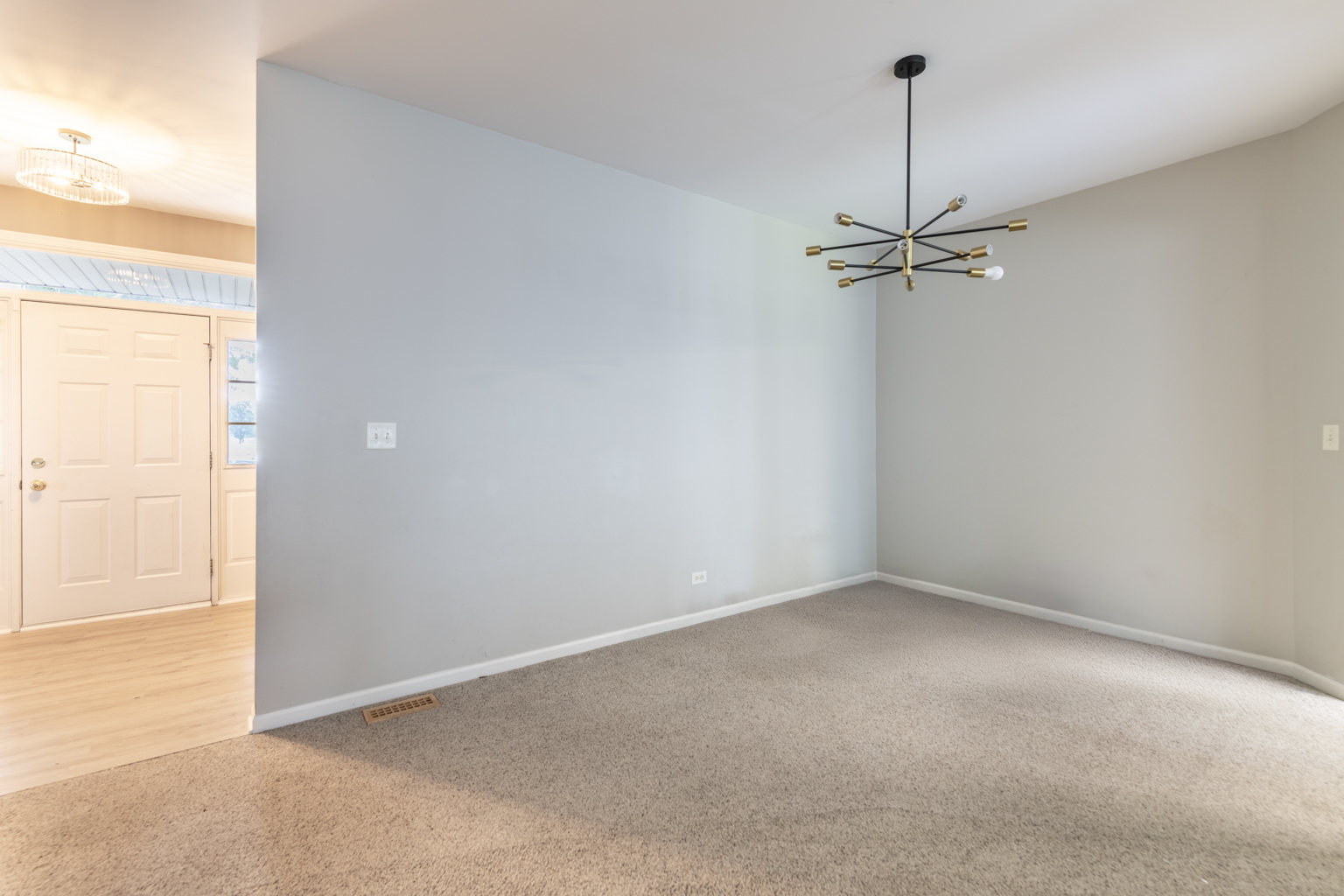 12220 Pear Tree Way, Plainfield, IL 60585