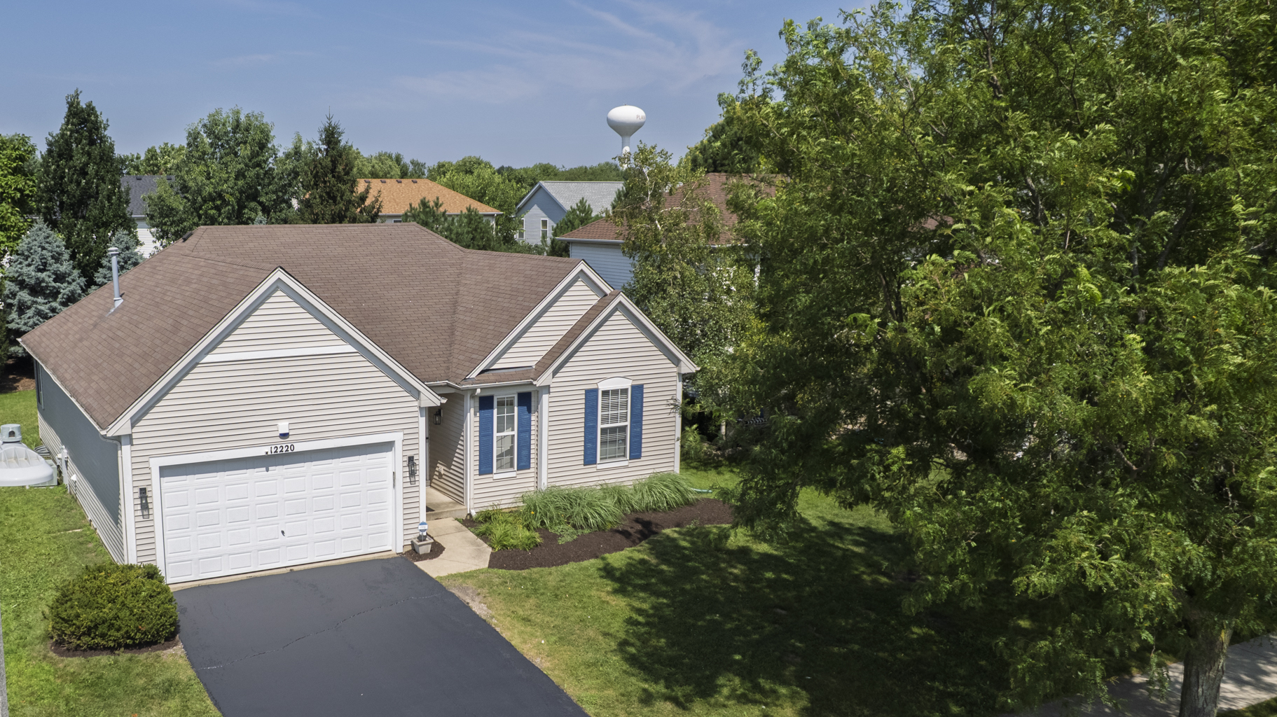 12220 Pear Tree Way, Plainfield, IL 60585