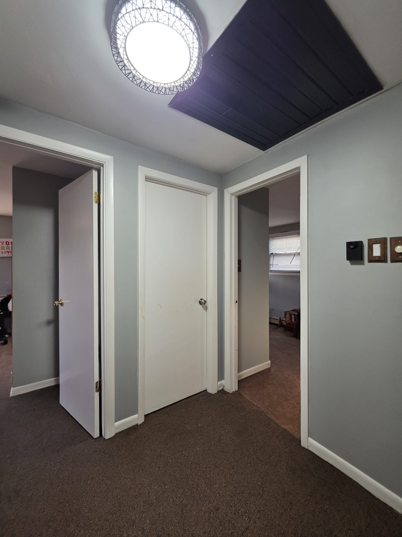 10530 S 82nd Court, Palos Hills, IL 60465