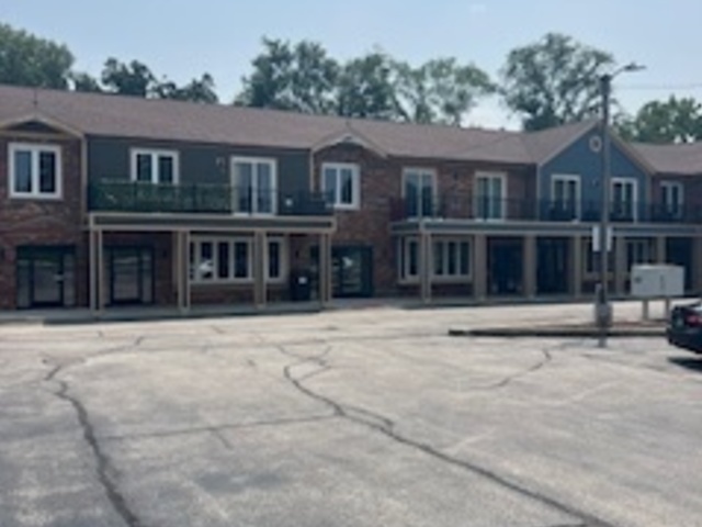 850 N State Street #208, Lockport, IL 60441