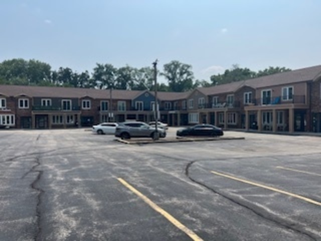 850 N State Street #208, Lockport, IL 60441