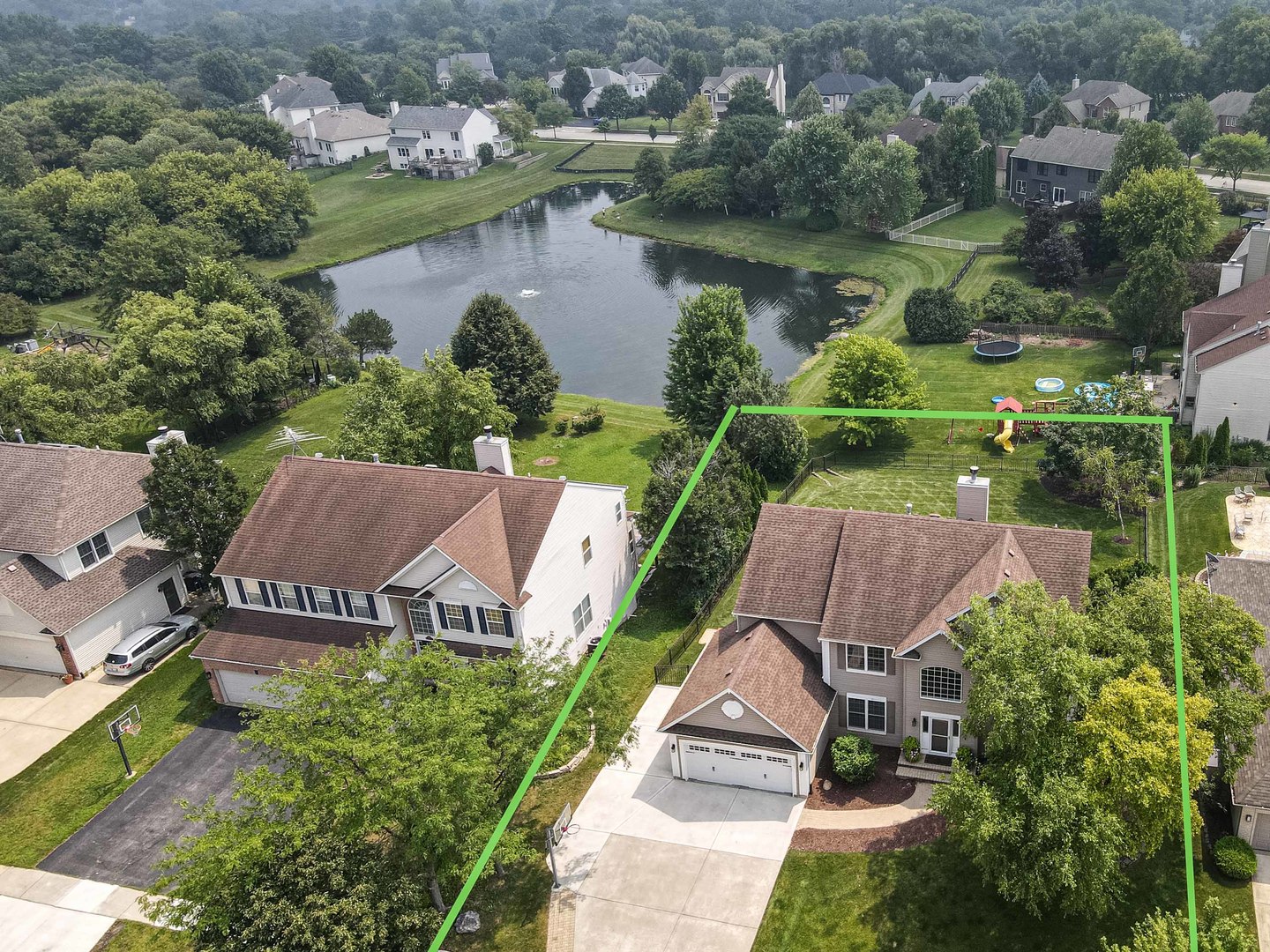 1521 Boulder Bluff Lane, Algonquin, IL 60102
