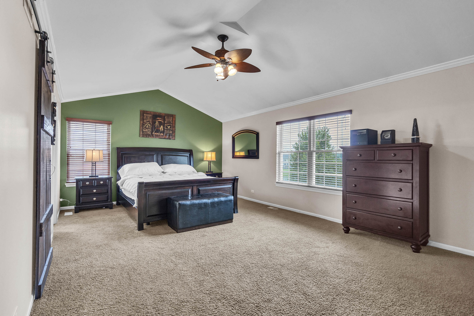 1521 Boulder Bluff Lane, Algonquin, IL 60102