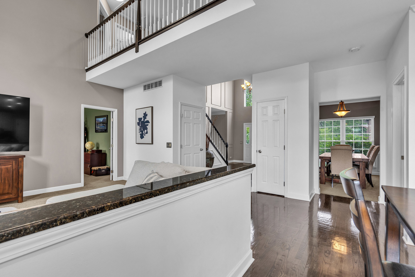 1521 Boulder Bluff Lane, Algonquin, IL 60102