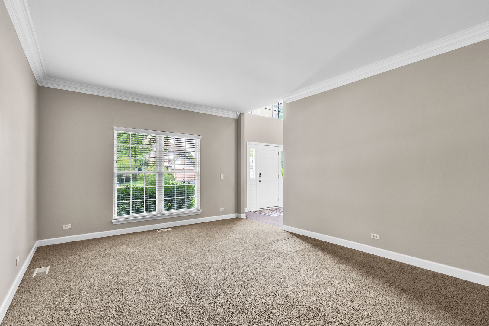 1521 Boulder Bluff Lane, Algonquin, IL 60102