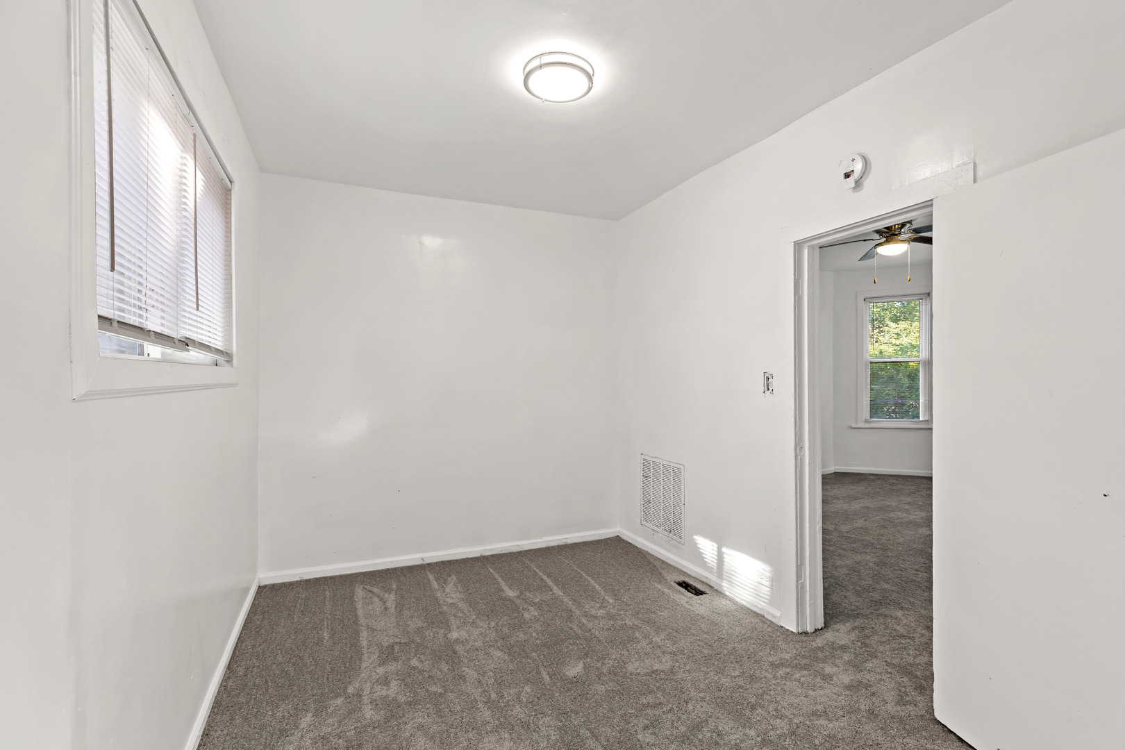 150 HICKORY Street, Chicago Heights, IL 60411