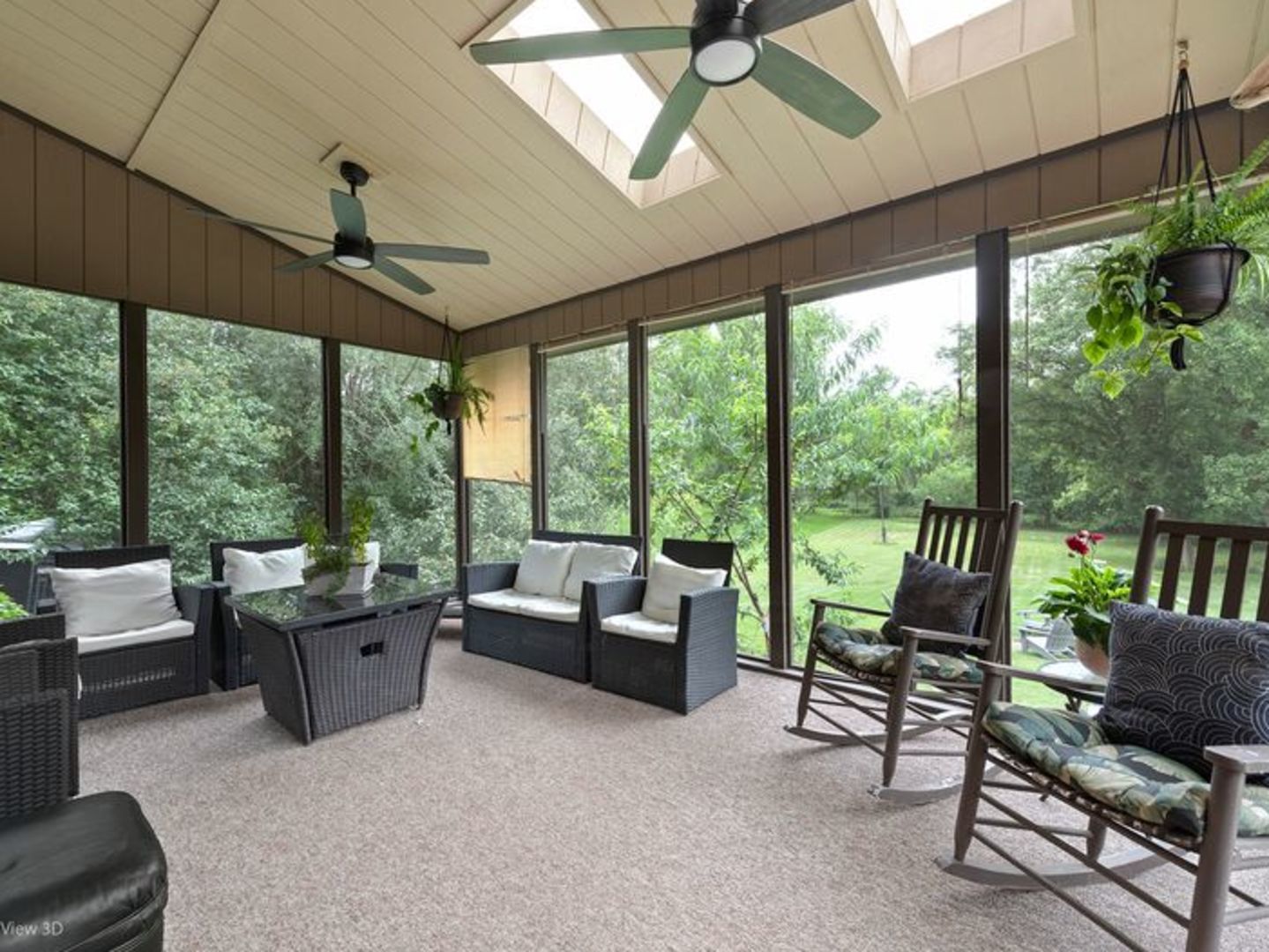 936 Glen Oak Drive, Sleepy Hollow, IL 60118