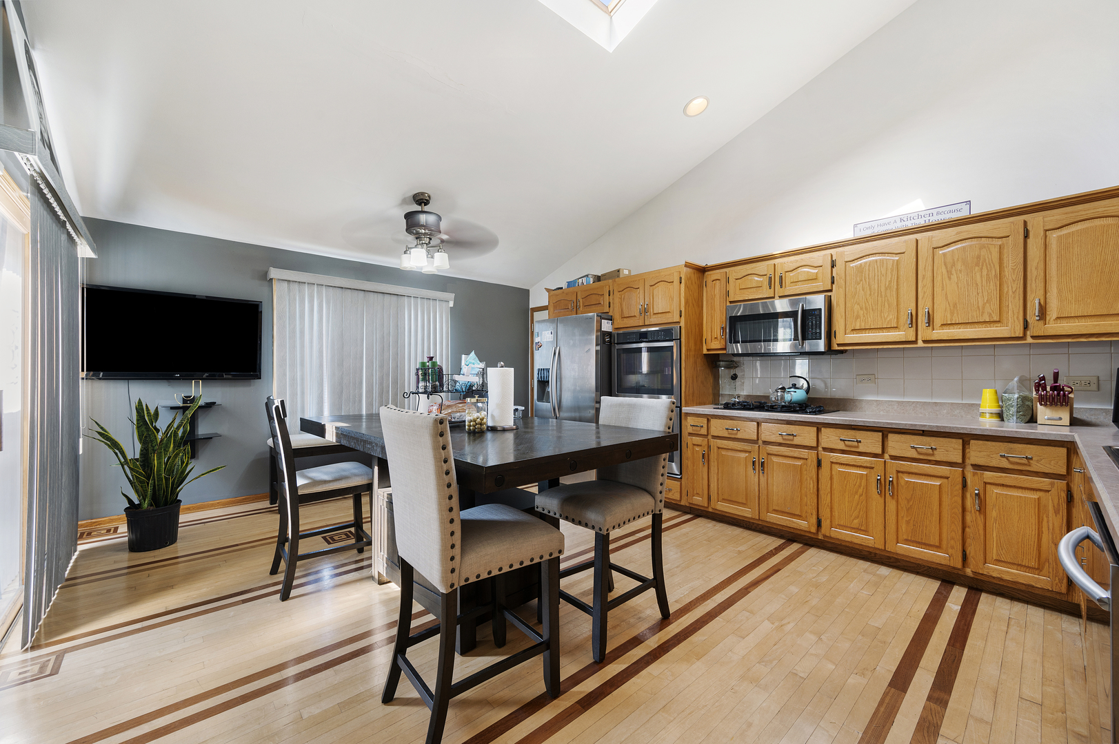 423 Campbell Avenue, Calumet City, IL 60409