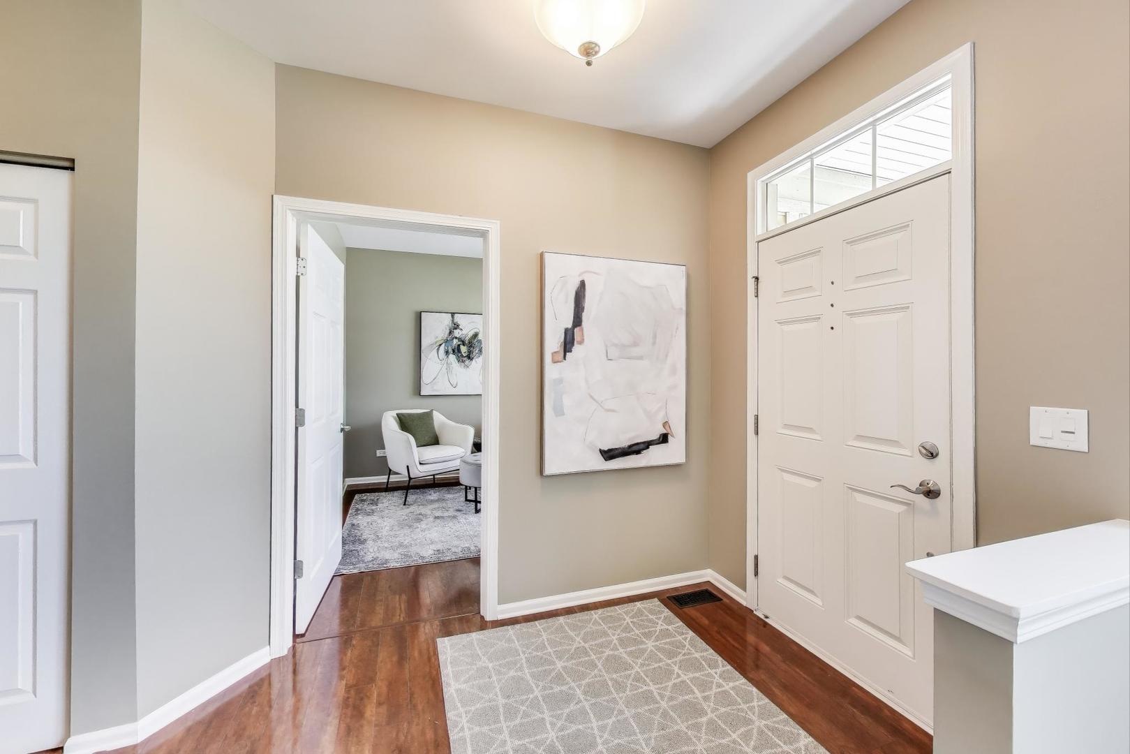2851 Normandy Circle, Naperville, IL 60564
