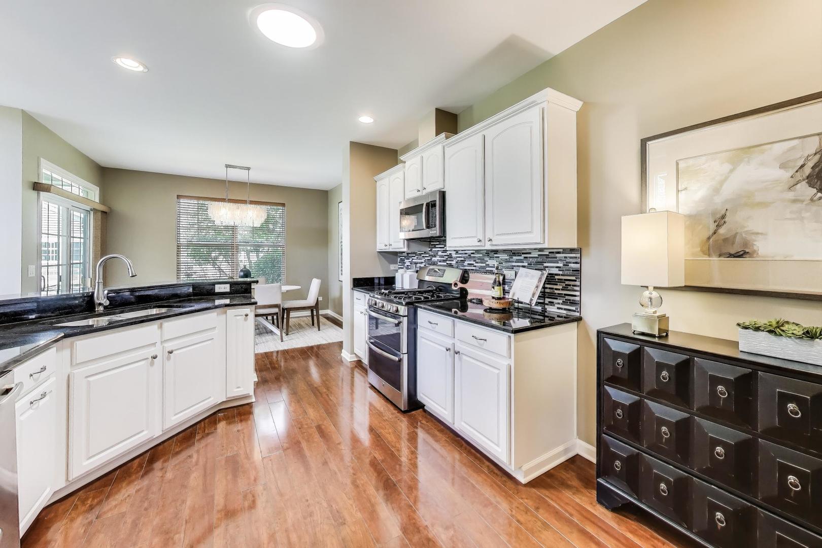 2851 Normandy Circle, Naperville, IL 60564