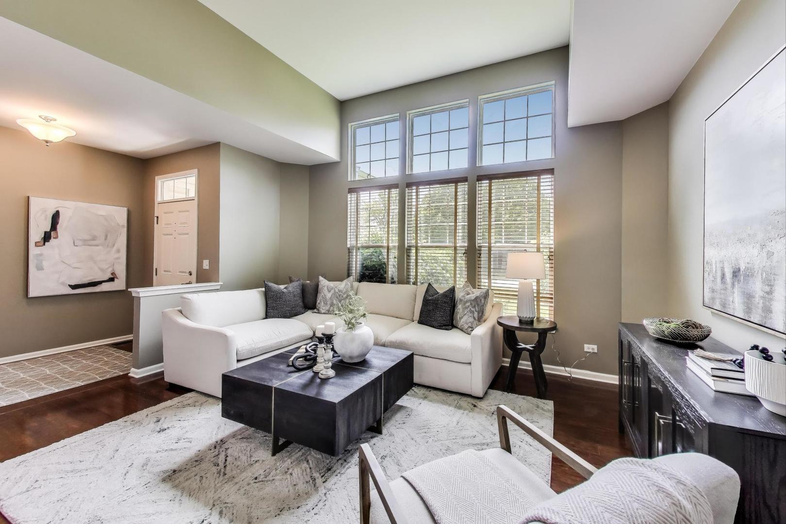 2851 Normandy Circle, Naperville, IL 60564