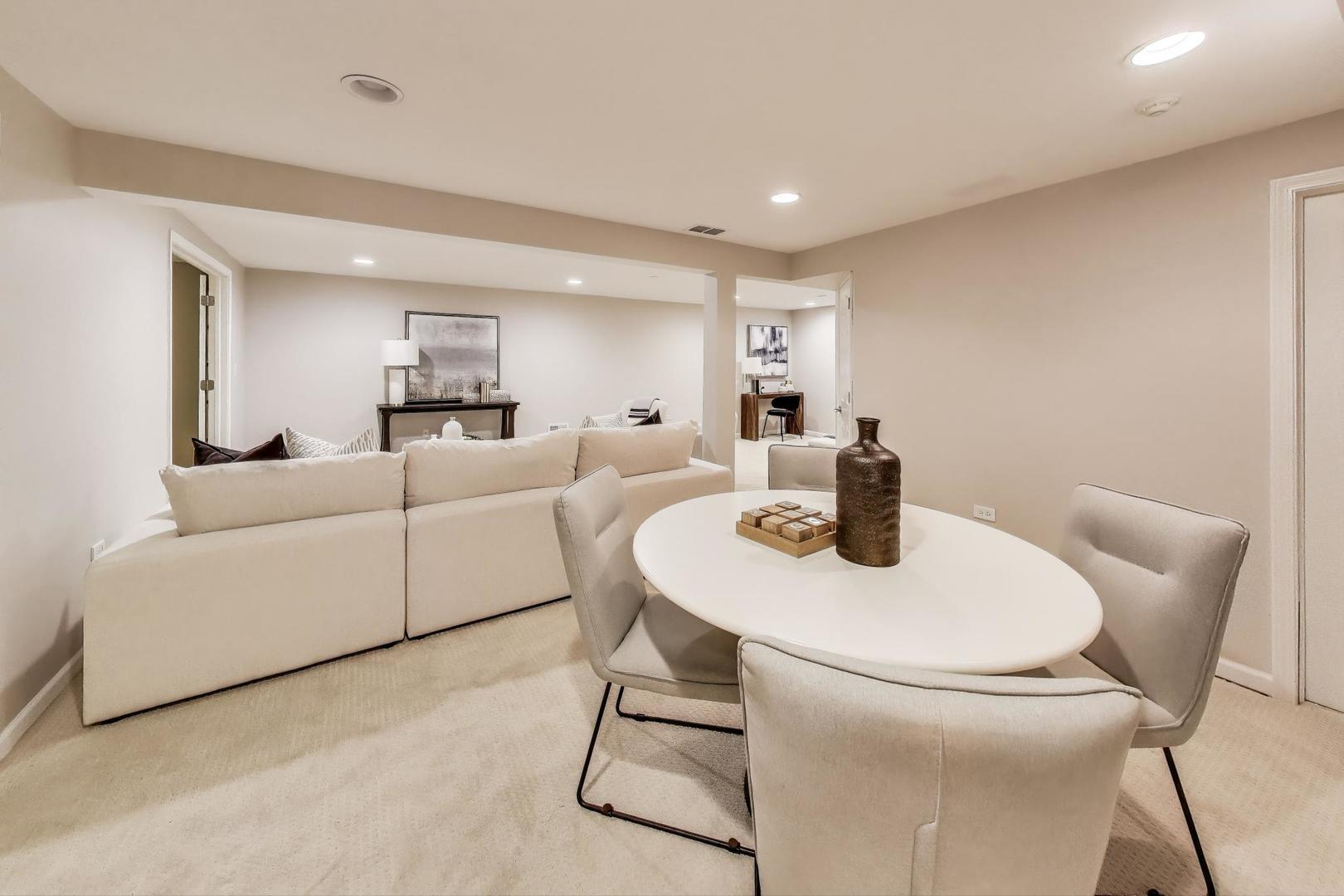 2851 Normandy Circle, Naperville, IL 60564