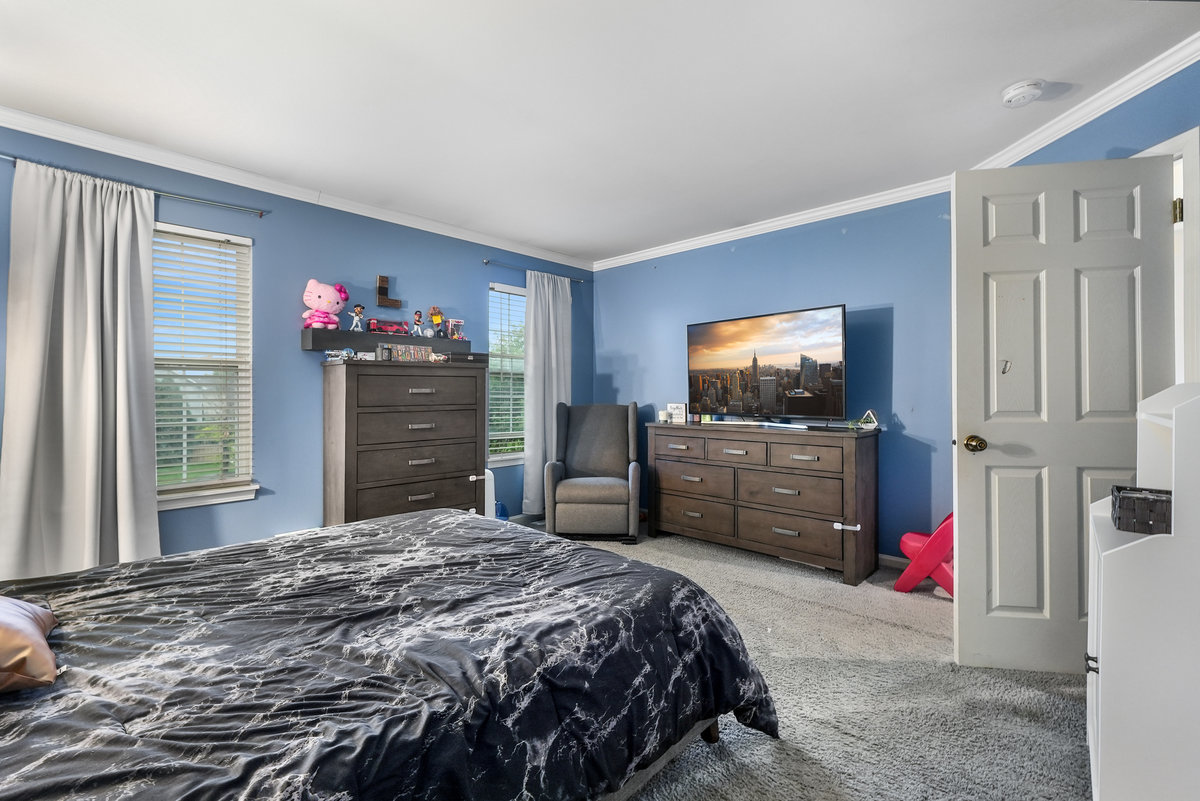 359 Reston Circle, Romeoville, IL 60446