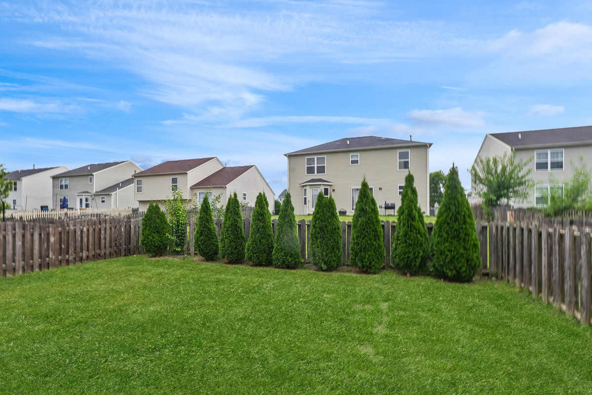 359 Reston Circle, Romeoville, IL 60446
