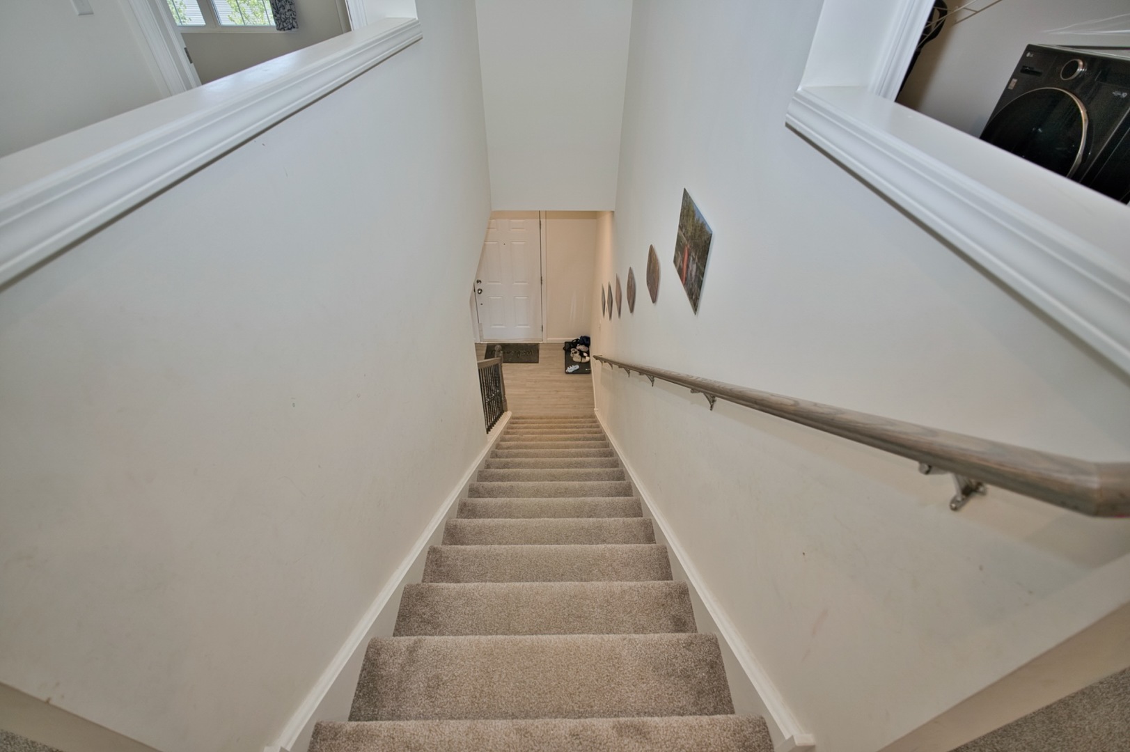 1447 Kessler Drive, Mundelein, IL 60060