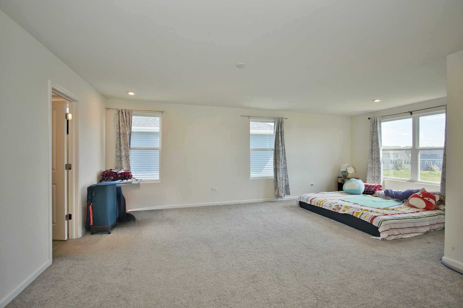 1447 Kessler Drive, Mundelein, IL 60060