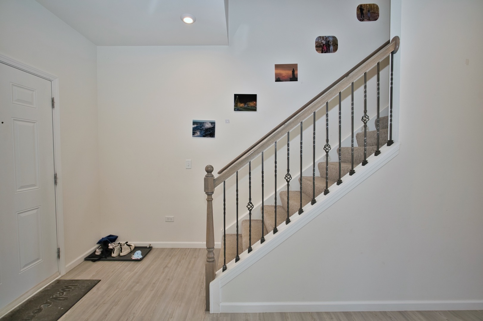 1447 Kessler Drive, Mundelein, IL 60060