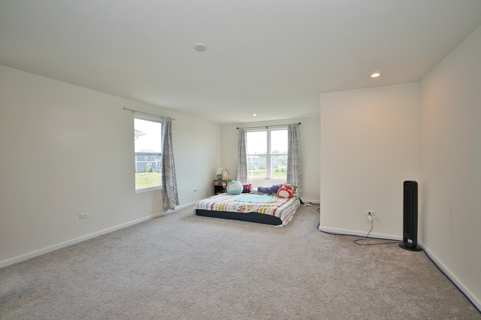 1447 Kessler Drive, Mundelein, IL 60060